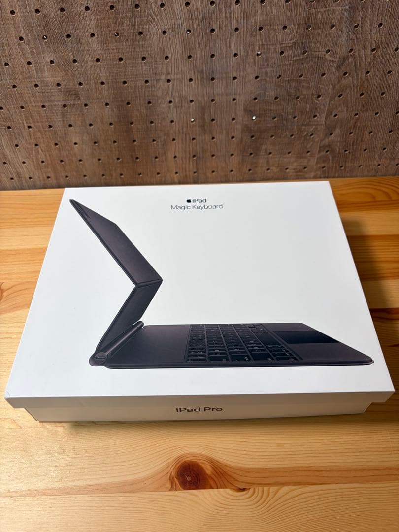 iPad Pro 12.9インチ 第5世代 Magic Keyboard付き