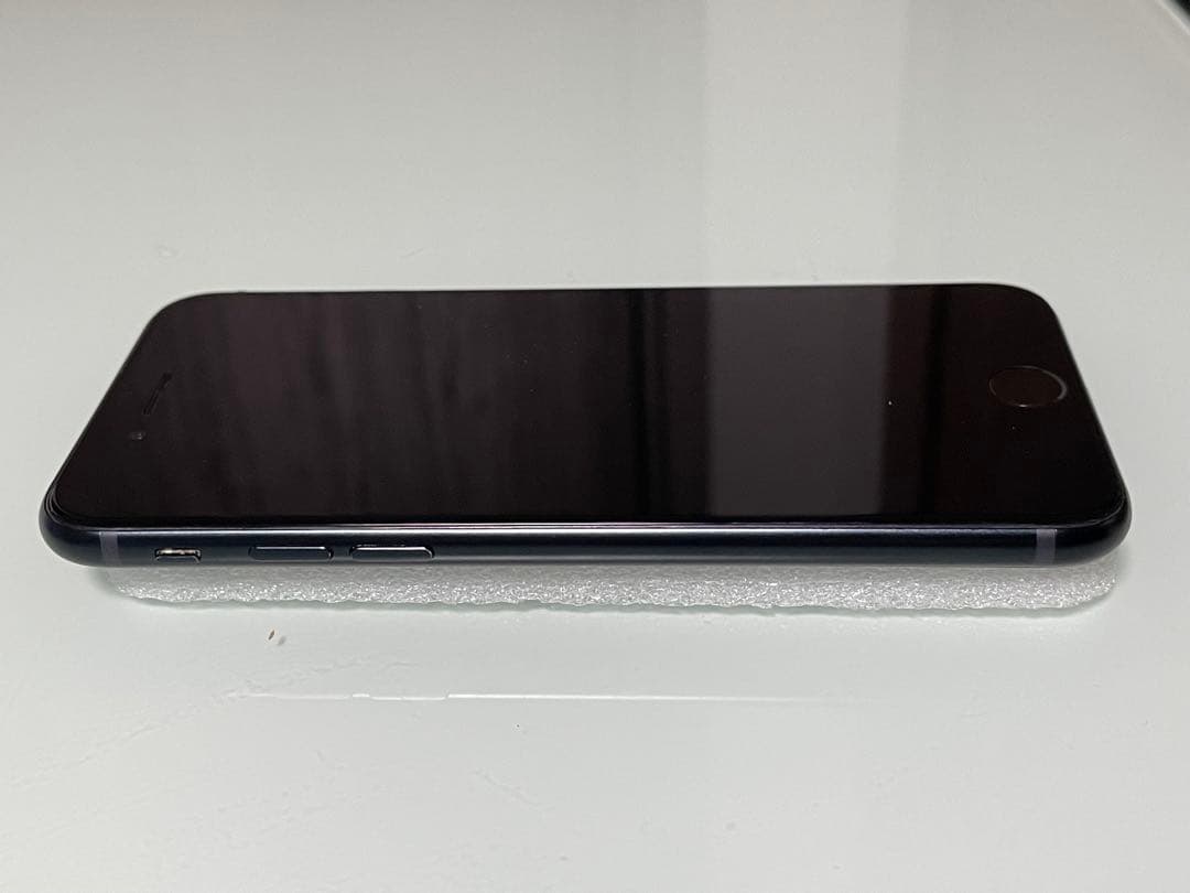 iPhoneSE 第3世代 64GB ミッドナイト バッテリー100%