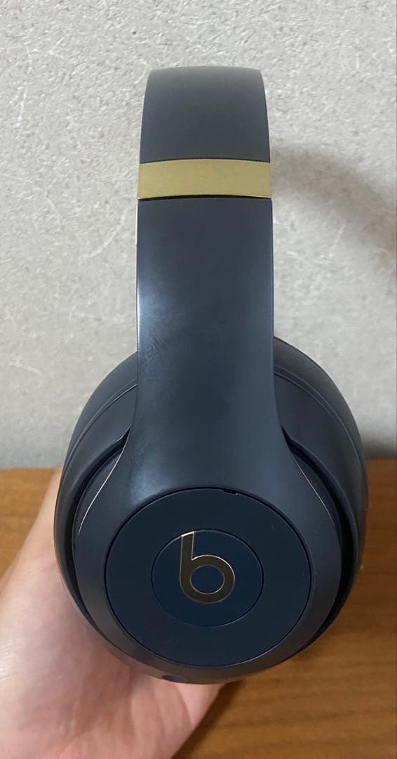 Beats Studio 3 Wireless シャドーグレー