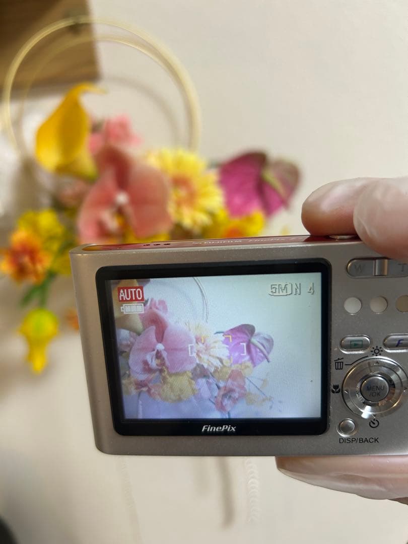 ✨良品✨FUJIFILM　FINEPIX Z2 コンパクトデジタルカメラ レッド