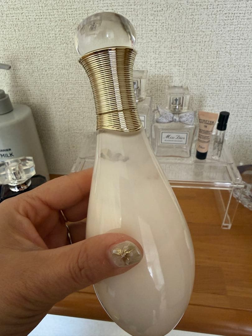 Dior Miss Dior ボディクリーム　と空き瓶