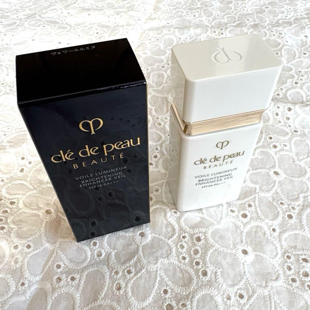 クレ・ド・ポーボーテ ヴォワールルミヌ 30ml SPF38 PA+++