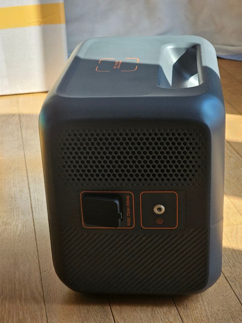 BLUETTI ポータブル電源 AC70P　　　プレミアム 864Wh