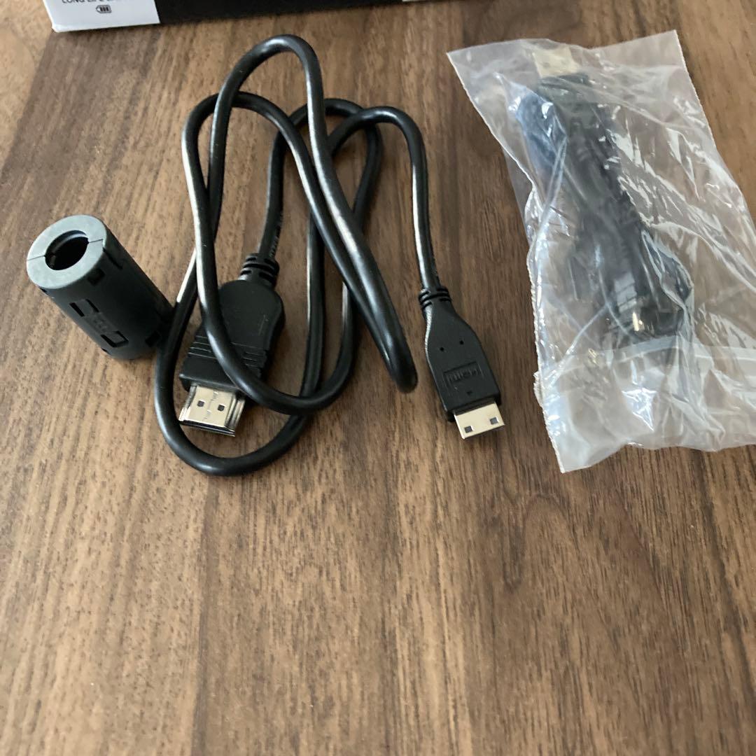 JVCビデオカメラ　EverioR GZ-R75K-B