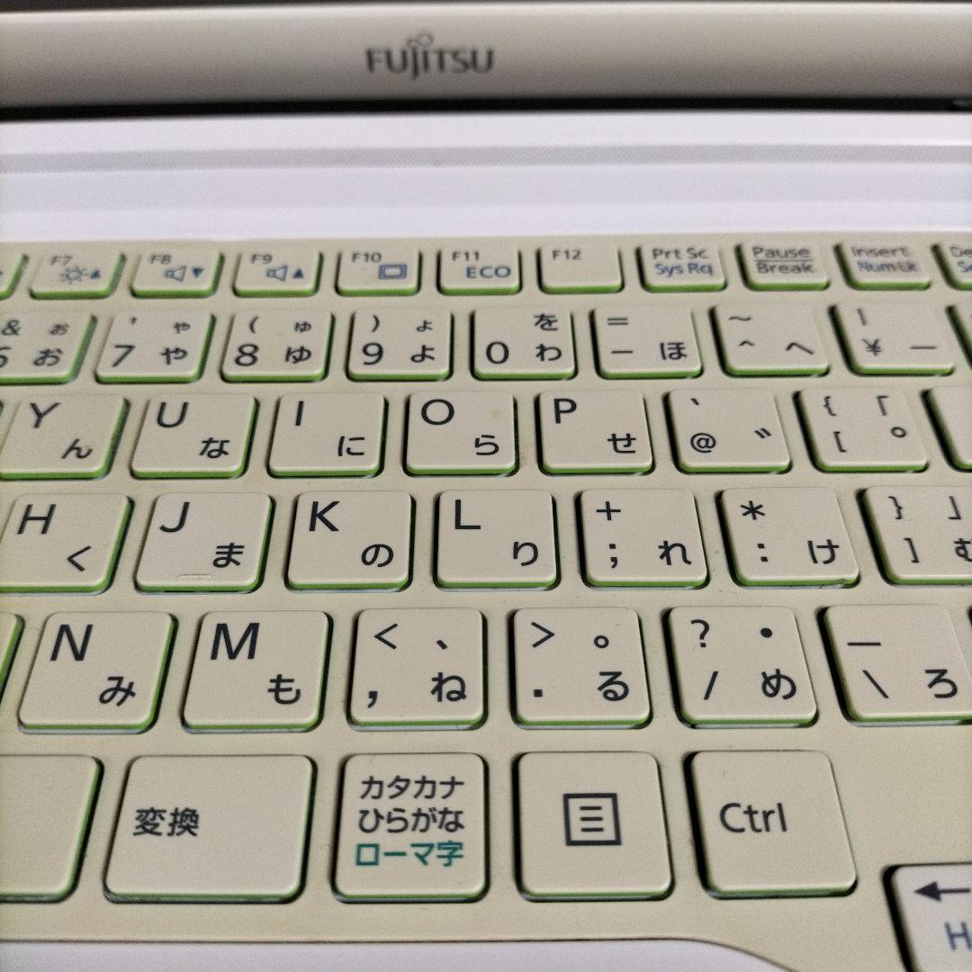 LIFEBOOK AH53/M ホワイト《ジャンク品》