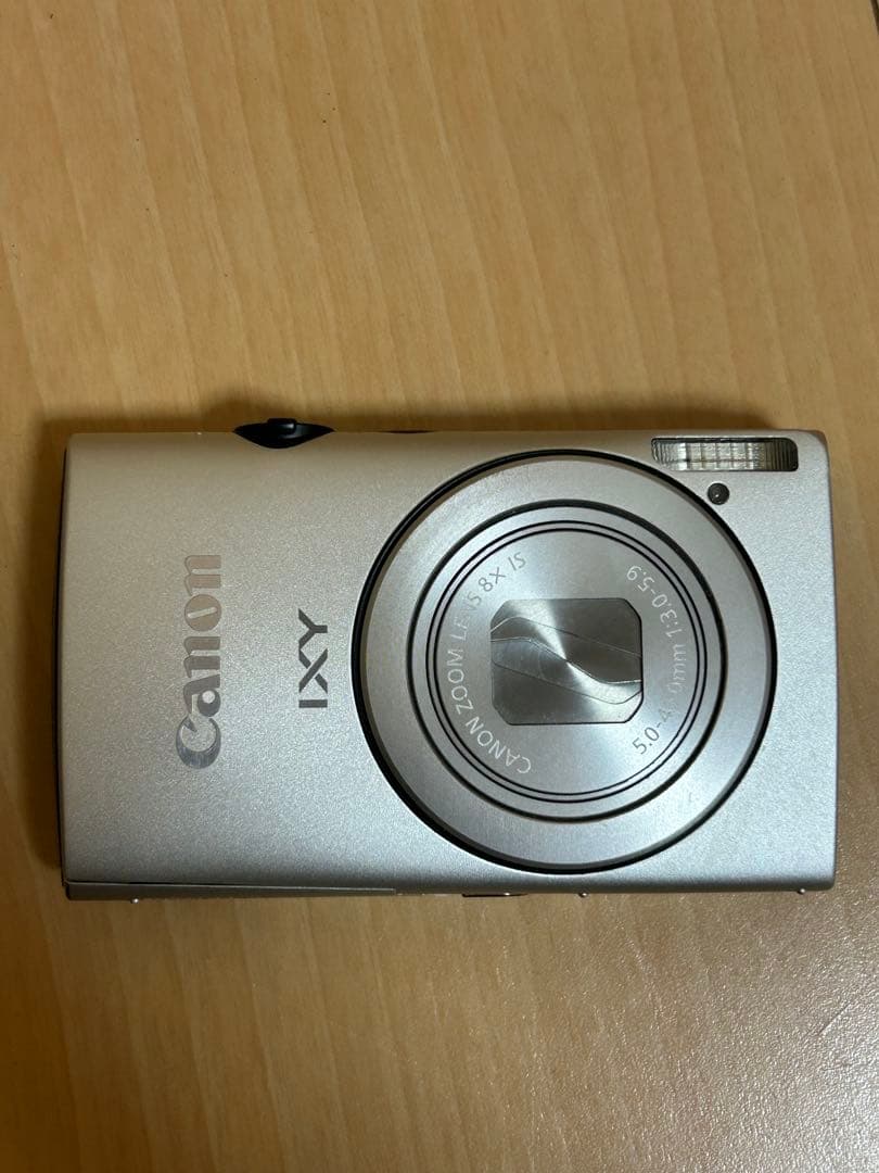 Canon IXY 600F キャノン　デジカメ