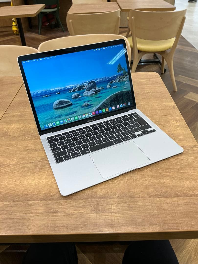 MacBook Air 13インチ Apple M1チップ搭載モデル