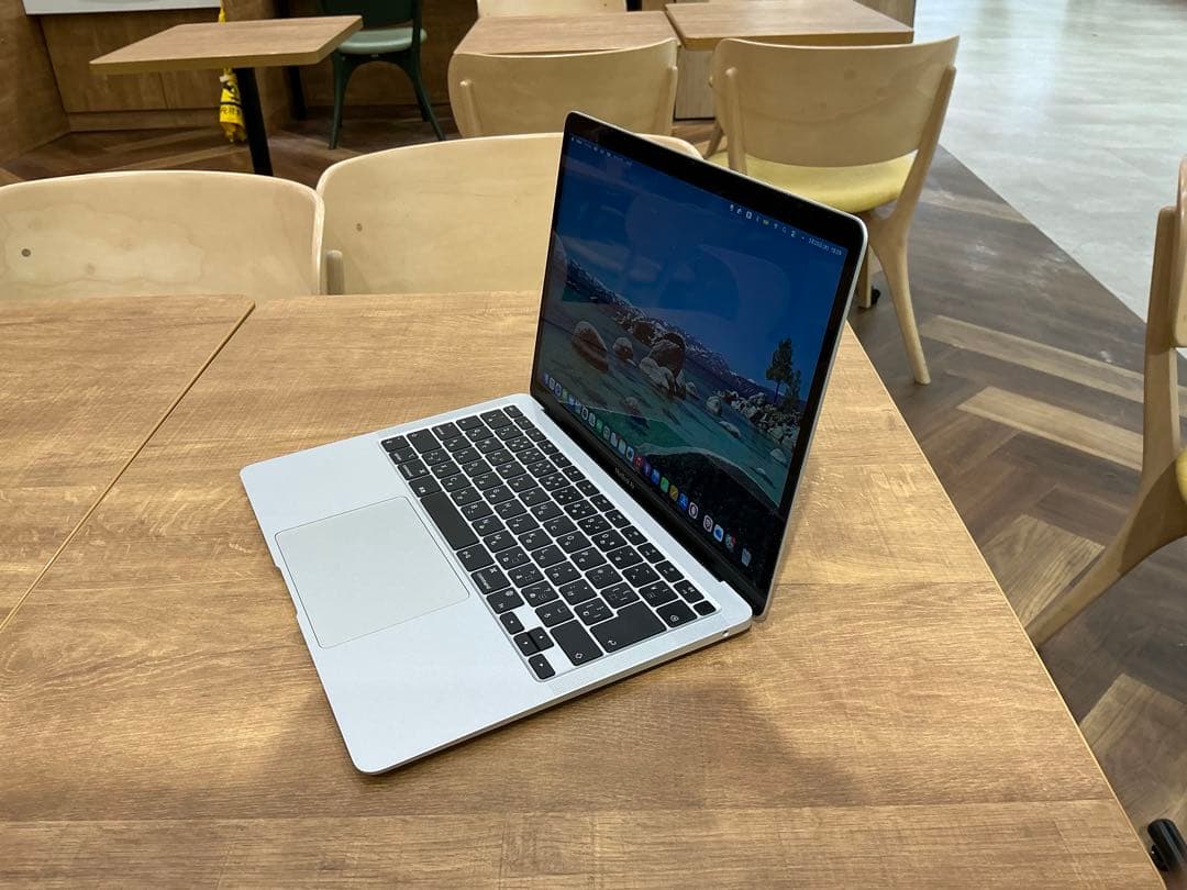 MacBook Air 13インチ Apple M1チップ搭載モデル