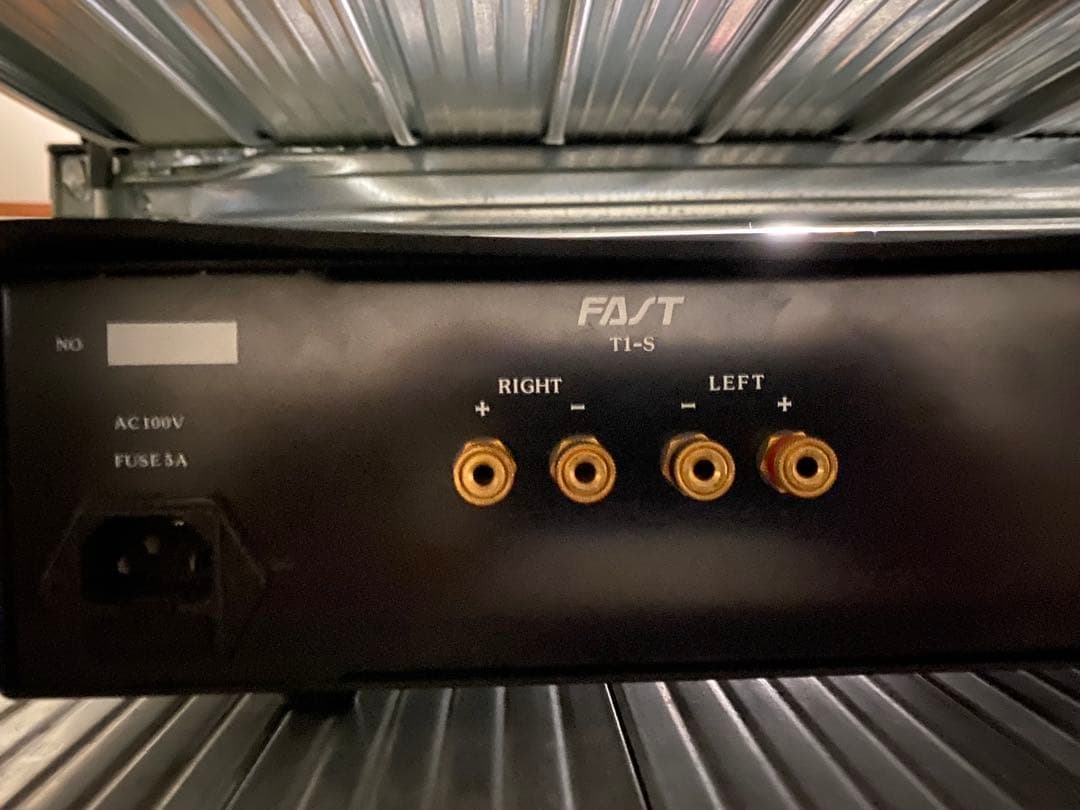 出水電器　FAST T1-S　プリメインアンプ　ノイズ対策電源ケーブル