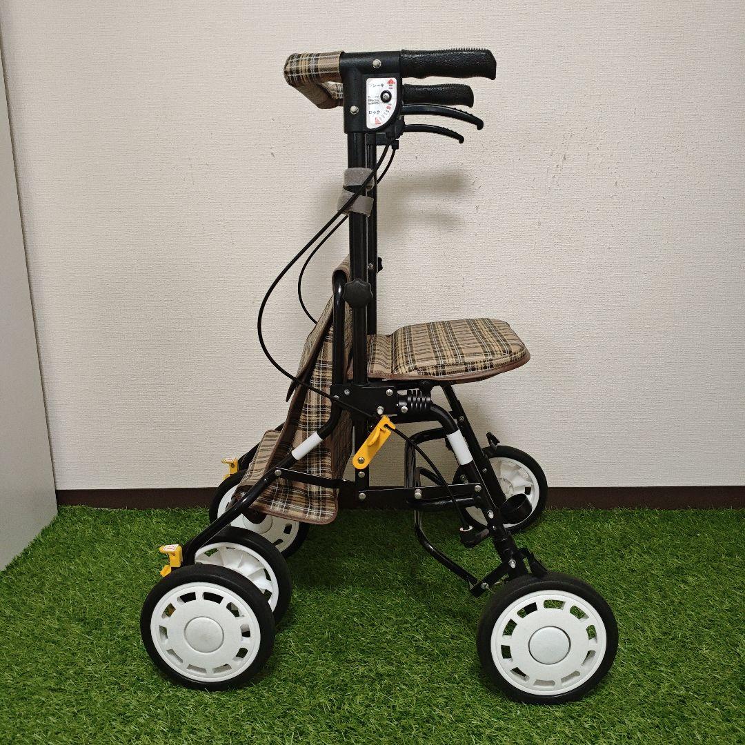 カットリハビリィ　歩行車　アクティブピッチ　シルバーカー