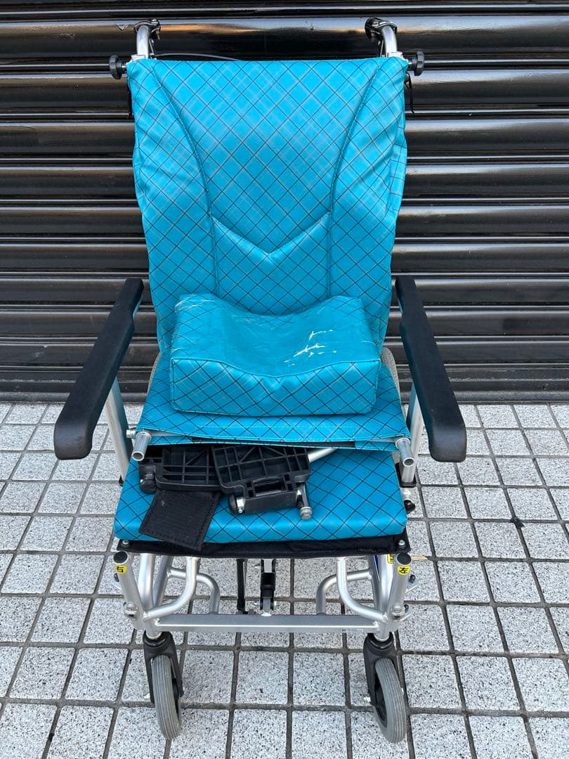 カワムラサイクル社 ティルト リクライニング付き車イス KXL16-42