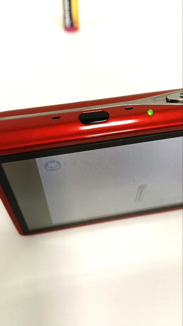 デジカメ　FUJIFILM FINEPIX Z950 EXR　レッド
