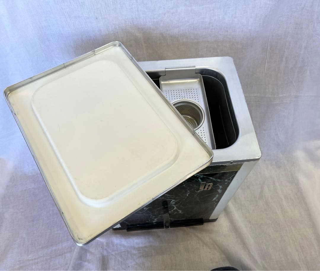 【アンティーク】TIGER/タイガー Ho-on Cooler I8 保温器