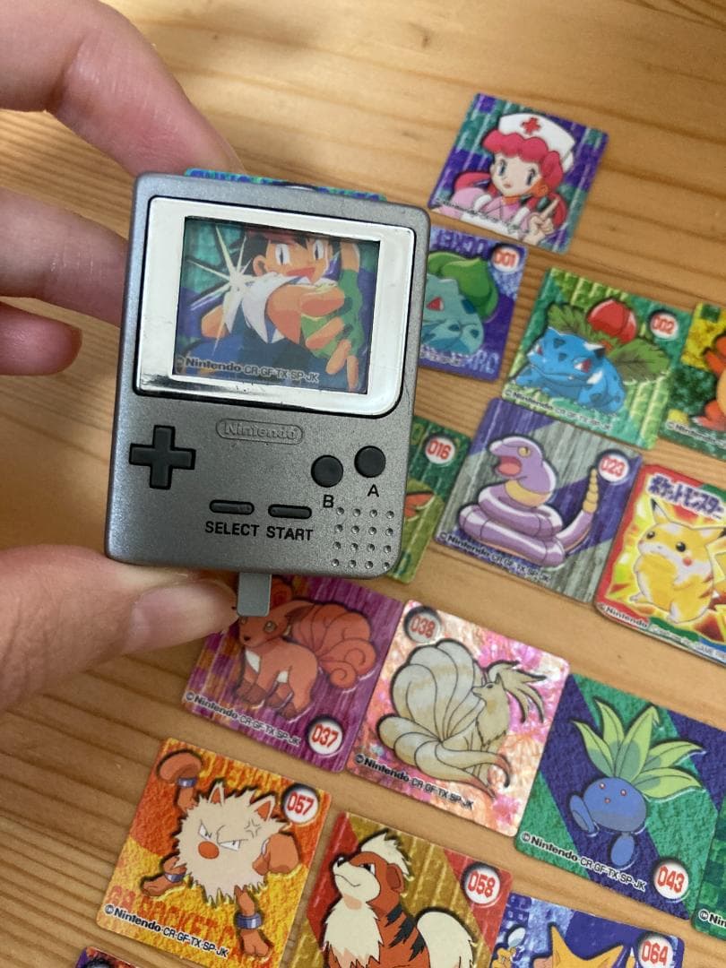 【当時物】ミニゲームボーイ おもちゃミニカード付ポケモンカード　ミニカードダス