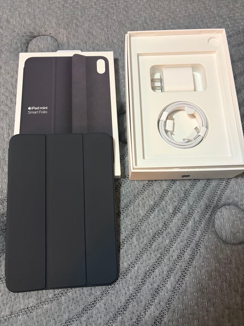 【美品】iPad mini (第7世代) 128GB ＋Smart Folio
