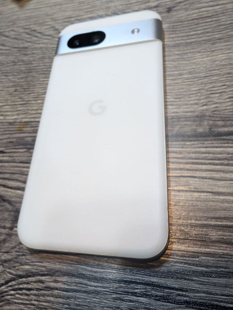 美品　Google Pixel 8a ホワイト 本体 SIMフリー 箱あり