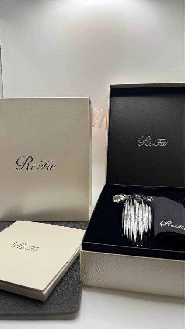 【美品】ReFa 美顔ローラー シルバー