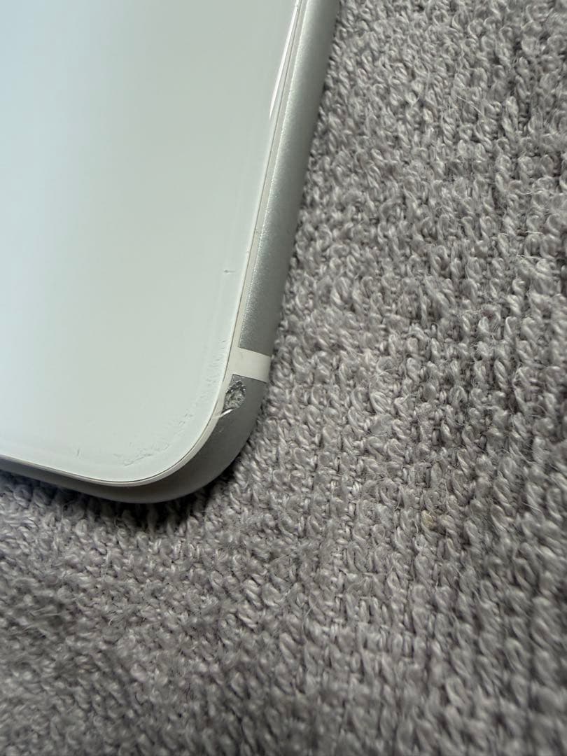 【ジャンク品】iPhoneSE 3世代【64GB】