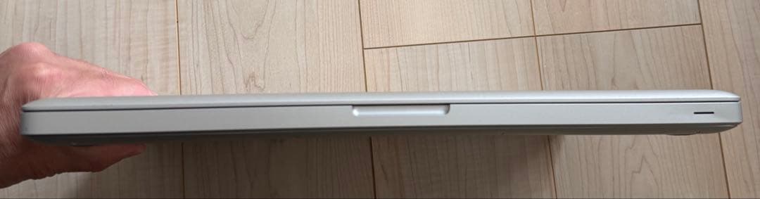 MacBook本体 MacBook Pro (15-inch, Early 2011)