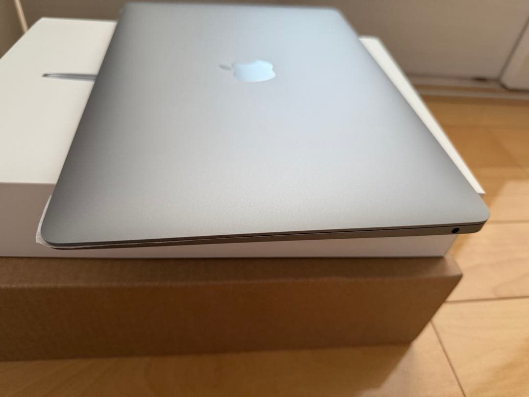 MacBook本体 Apple MacBookAir A2337 M116GB 256GB SPG