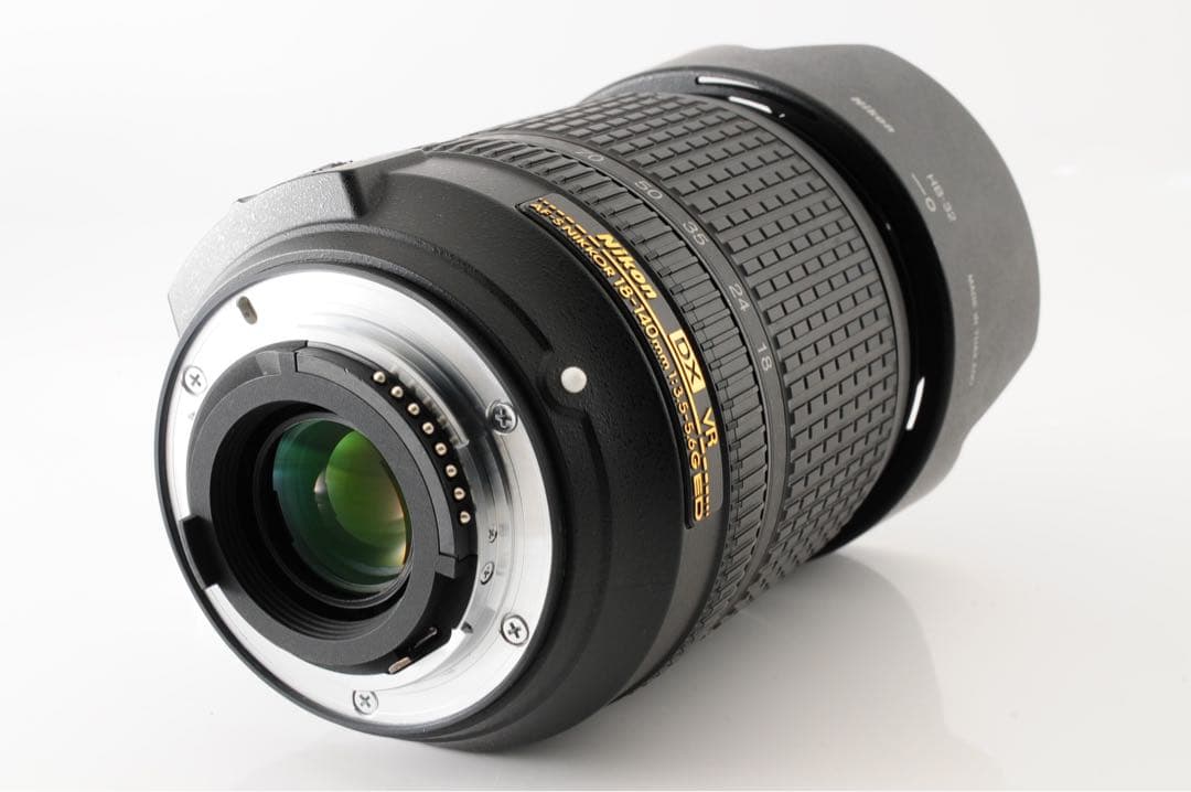 美品 【SC:8,443回】 ニコン Nikon D5500 18-140mm