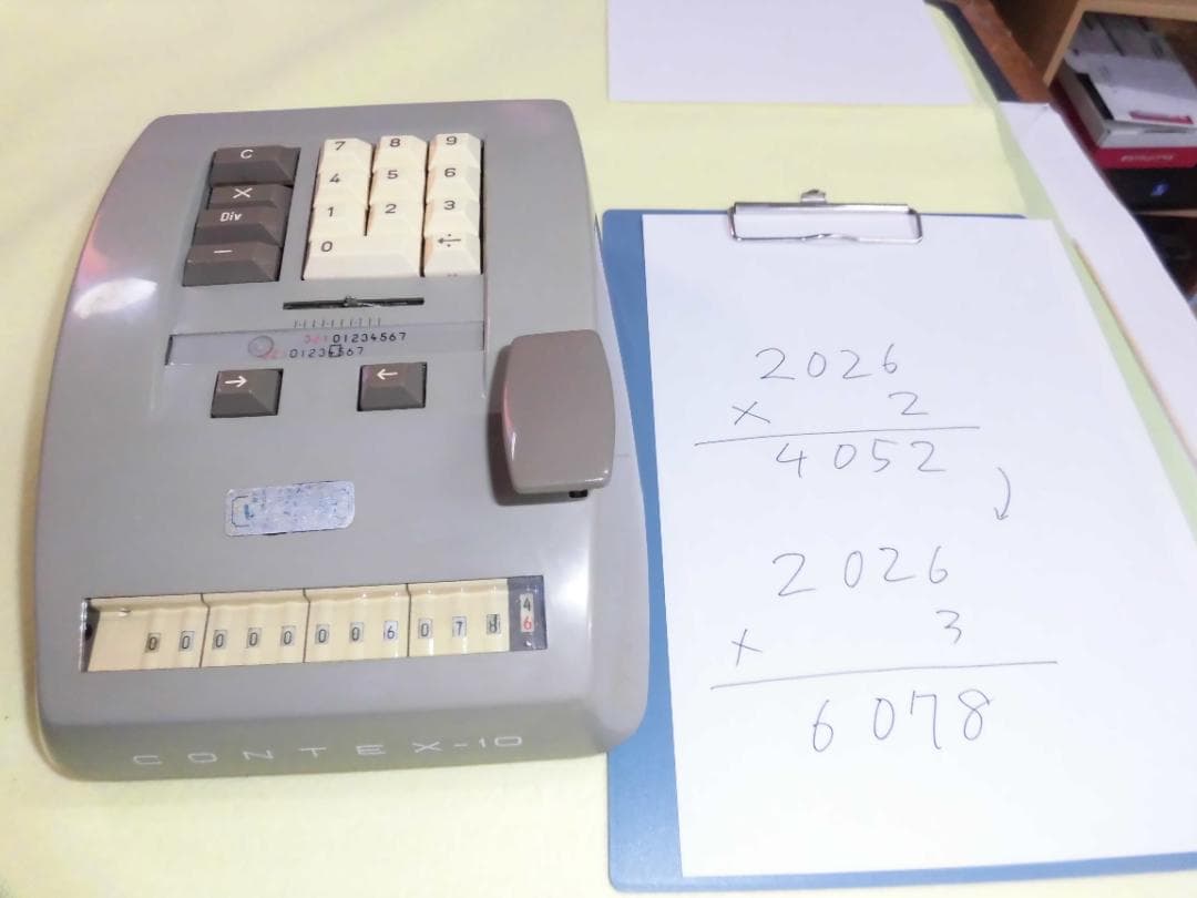 CONTEX-10　手動計算機 ジャンク品？ インテリア アンティーク