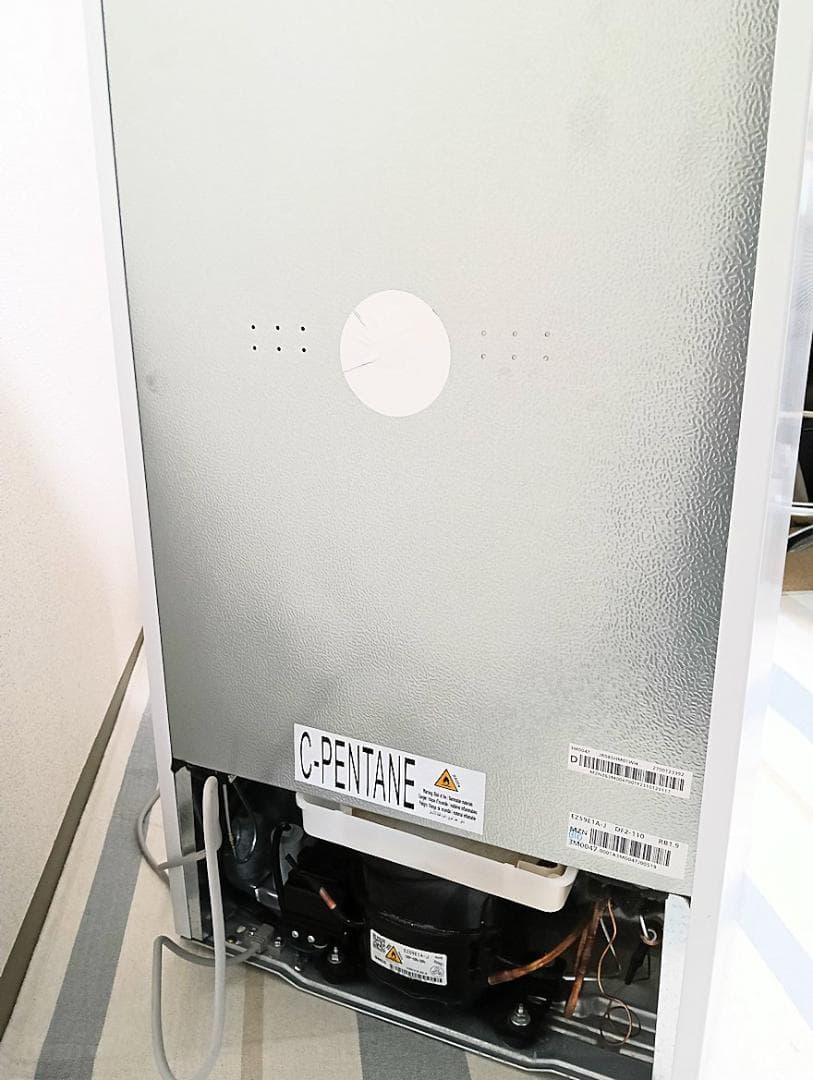 送料無料　2023年製　消毒済みMAXZEN 85L 冷蔵庫 JR085HM01