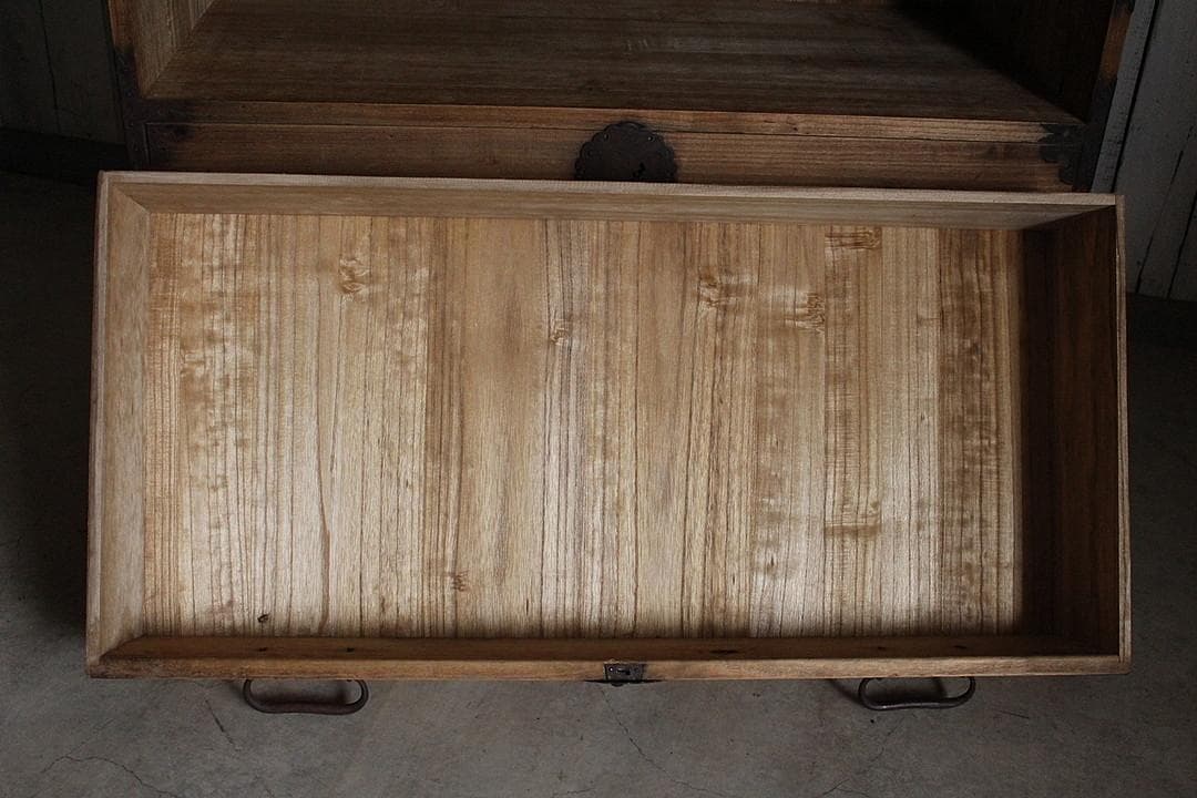 丸金具　時代箪笥3段　タンス　収納　古家具　古民家　時代家具