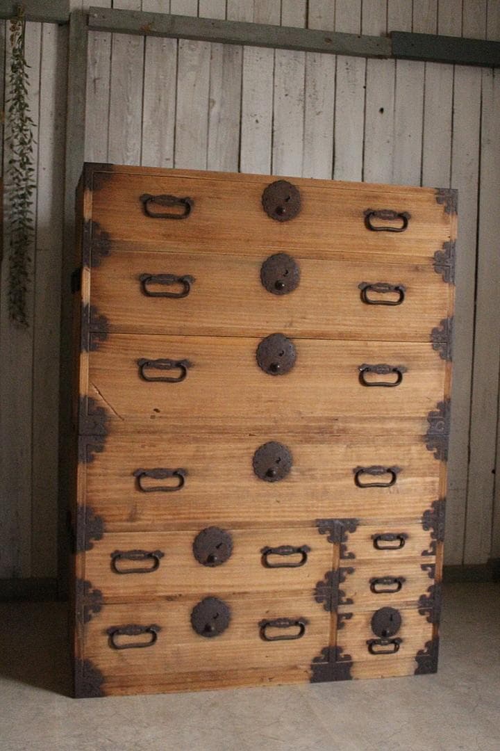 丸金具　時代箪笥3段　タンス　収納　古家具　古民家　時代家具
