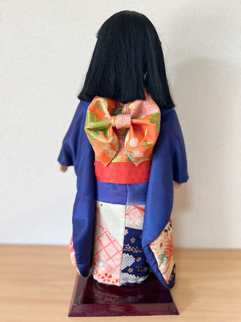 愛くるしい日本人形 4