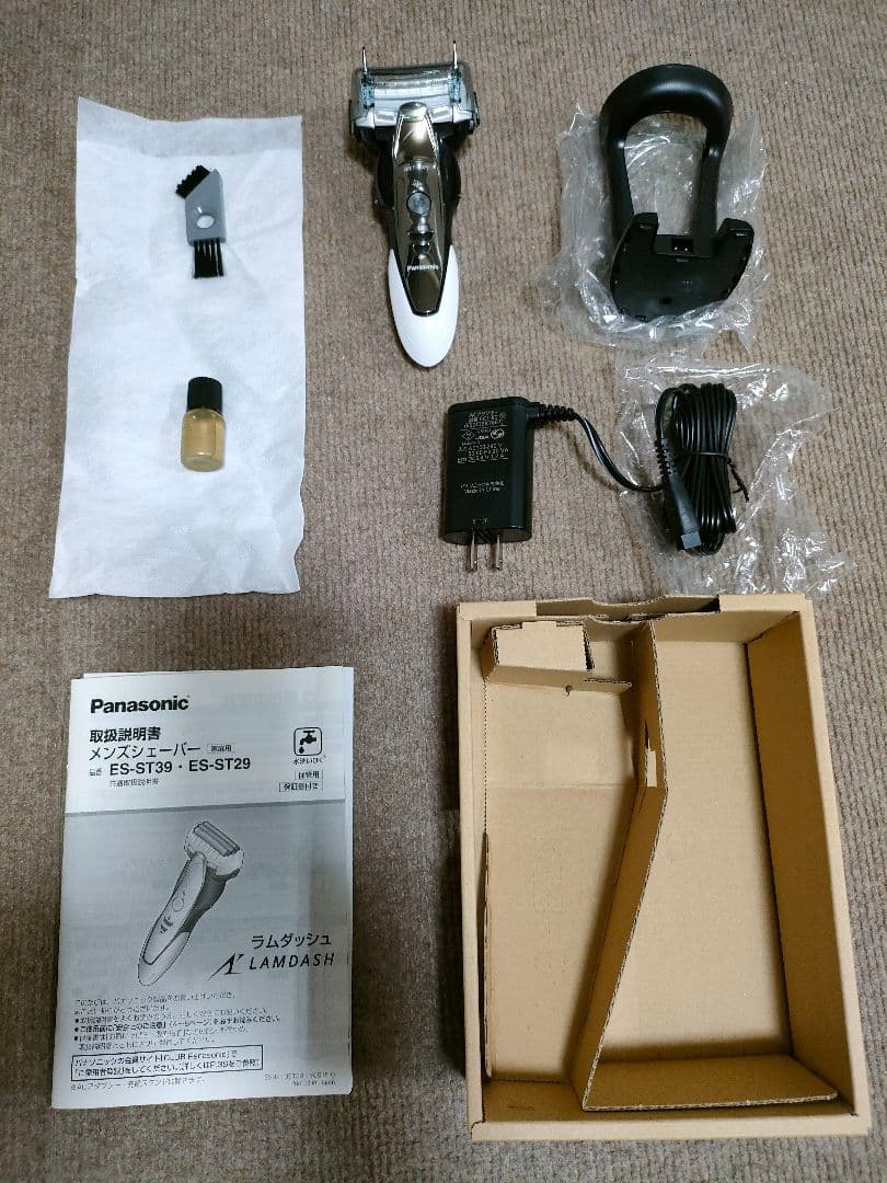 【美品】Panasonic ES-ST29-W ラムダッシュ 白 日本製