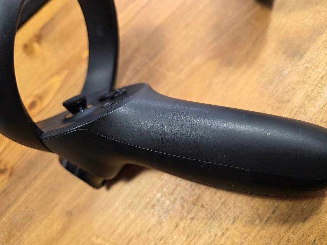 VIVE XR ELITE ツルにヒビあり　おまけ付き