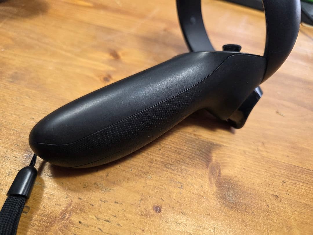 VIVE XR ELITE ツルにヒビあり　おまけ付き
