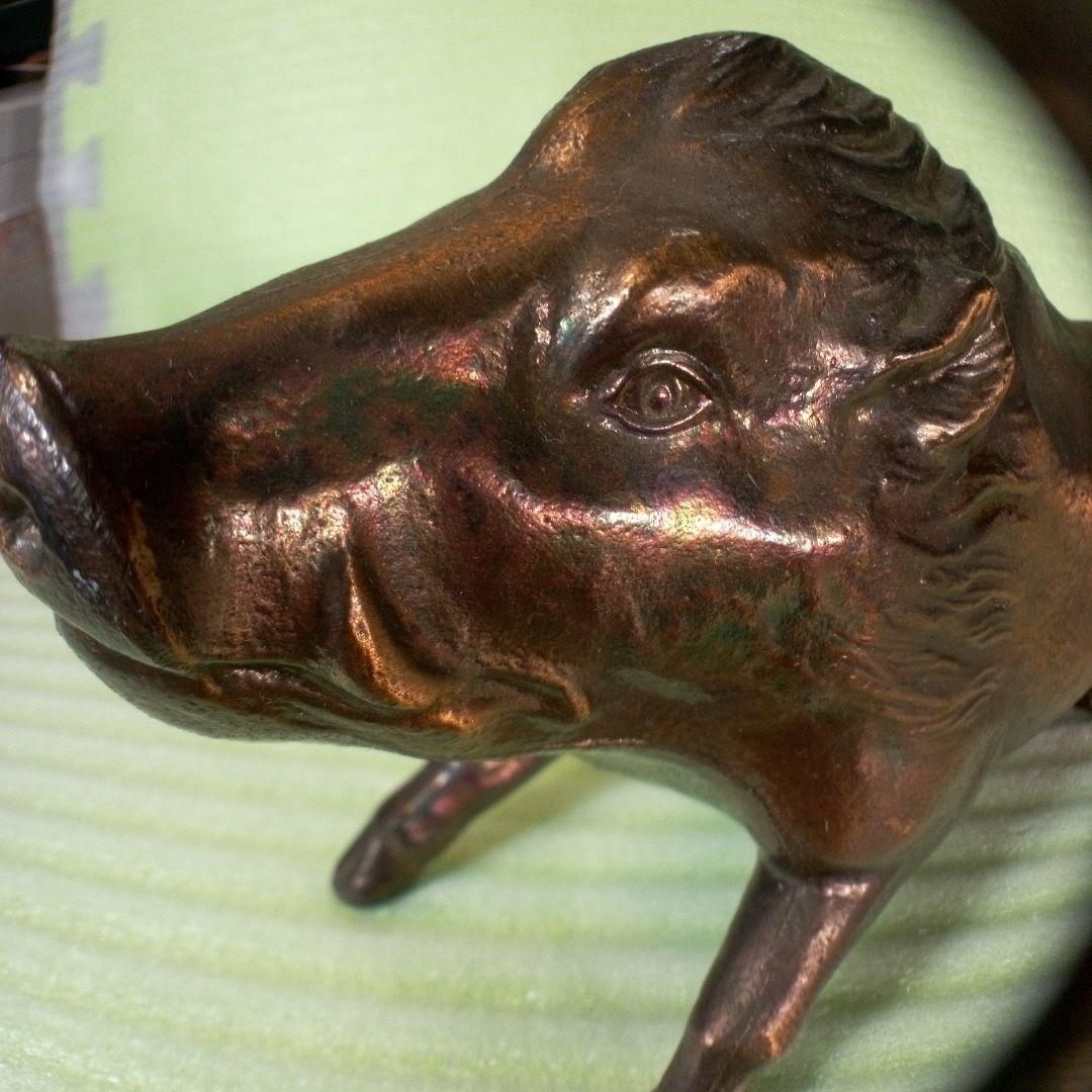鉄の猪　イノシシ　猪　Wild boar　置物　金属工芸　インテリア