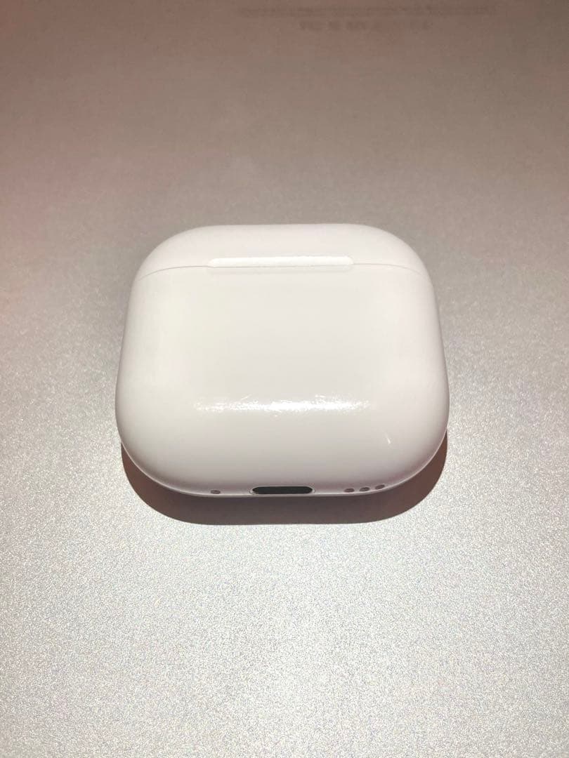 AirPods 4世代　充電ケースのみ　ANC搭載モデル　A3059