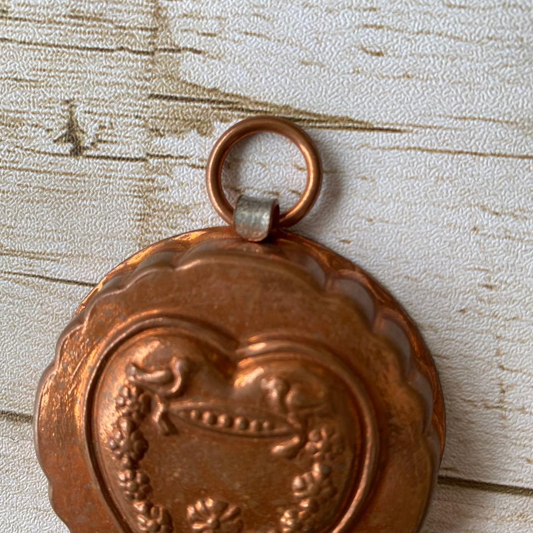 BIGRA SWISS HAND HAMMERED COPPER ハート5.5