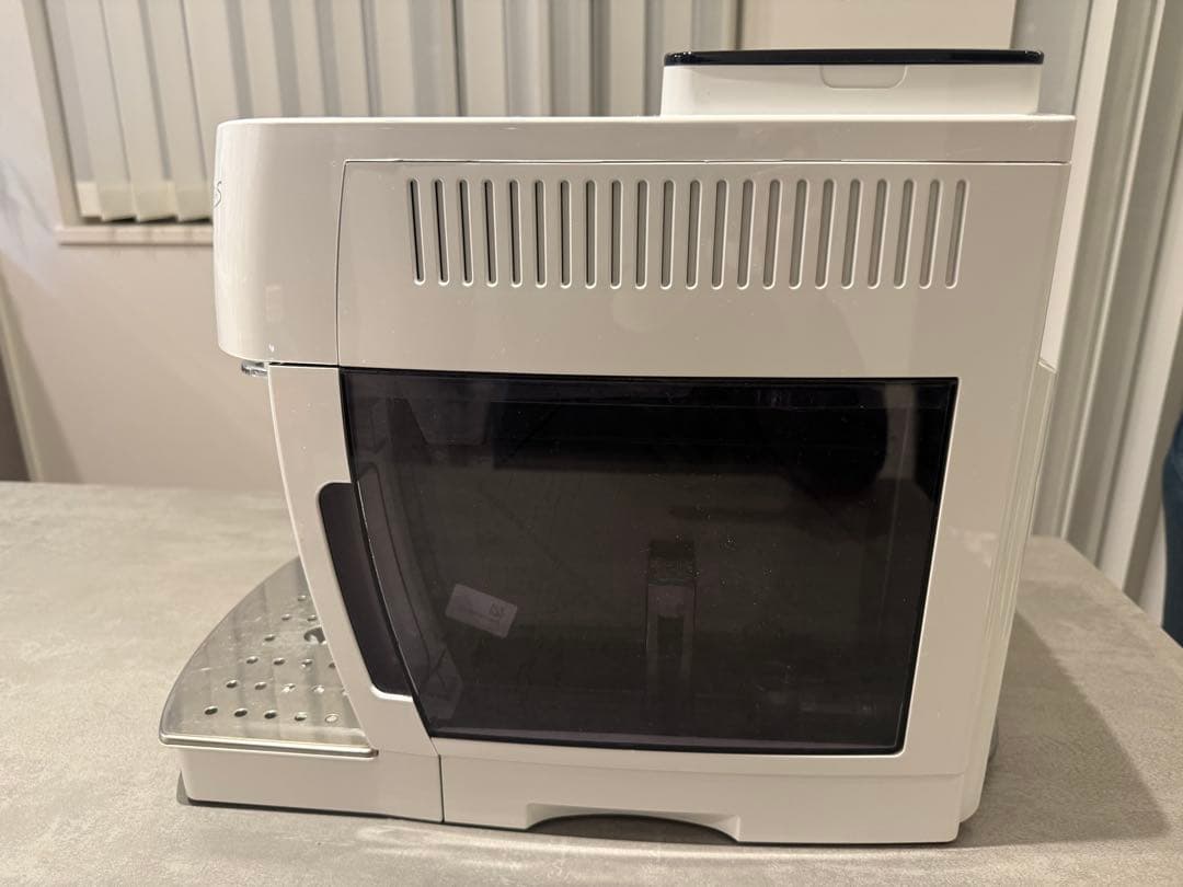 デロンギ マグニフィカS ECAM22112W
