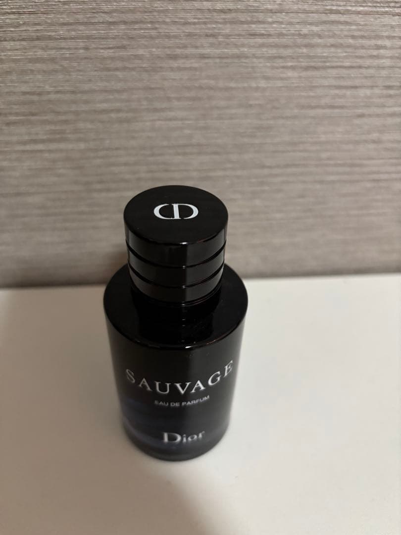 Dior SAUVAGE オードゥパルファン　60ml