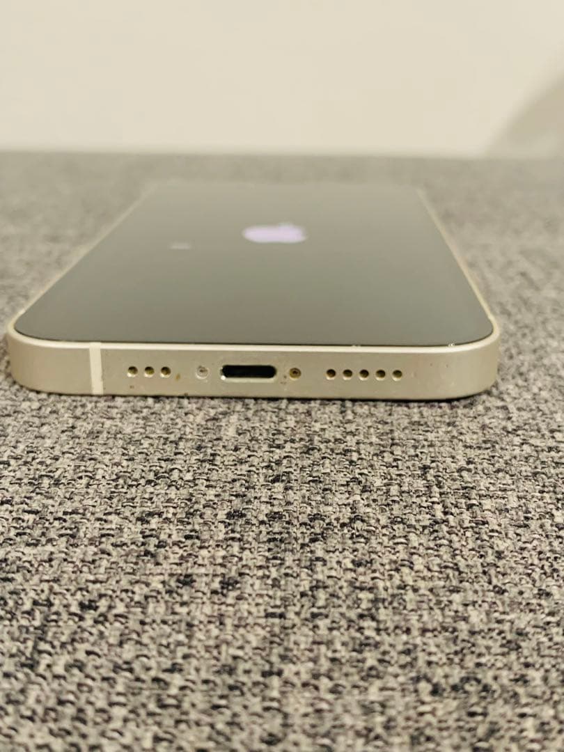 iPhone13 128GB本体のみ　ホワイト