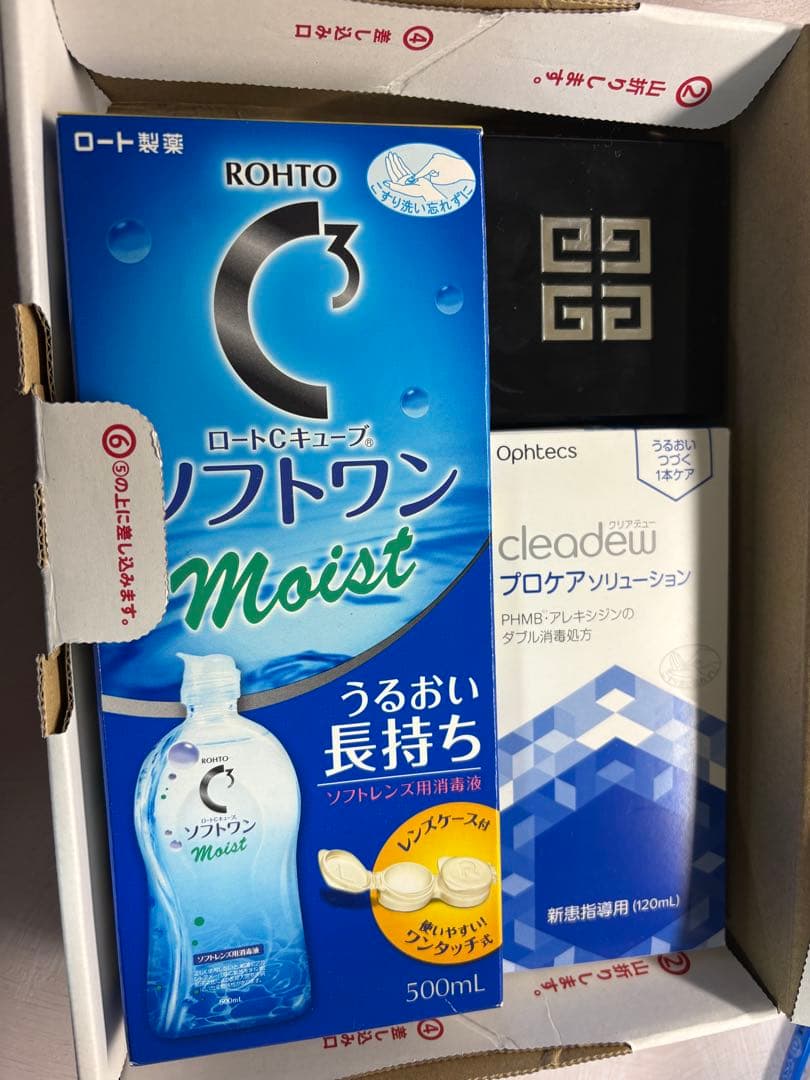 【美品中古】ジバンシー　パウダー　00【新品】ソフトワン　コンタクト洗浄液