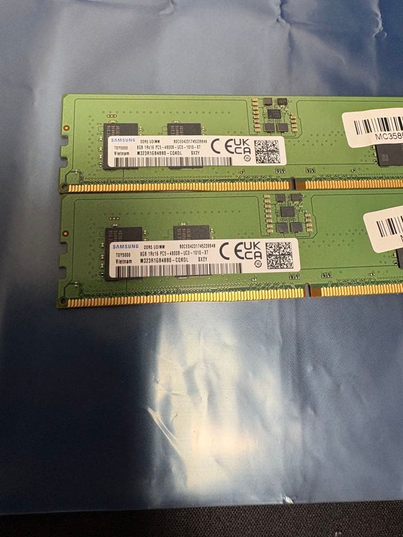SAMSUNG DDR5-4800 16GB(8GB × 2枚)