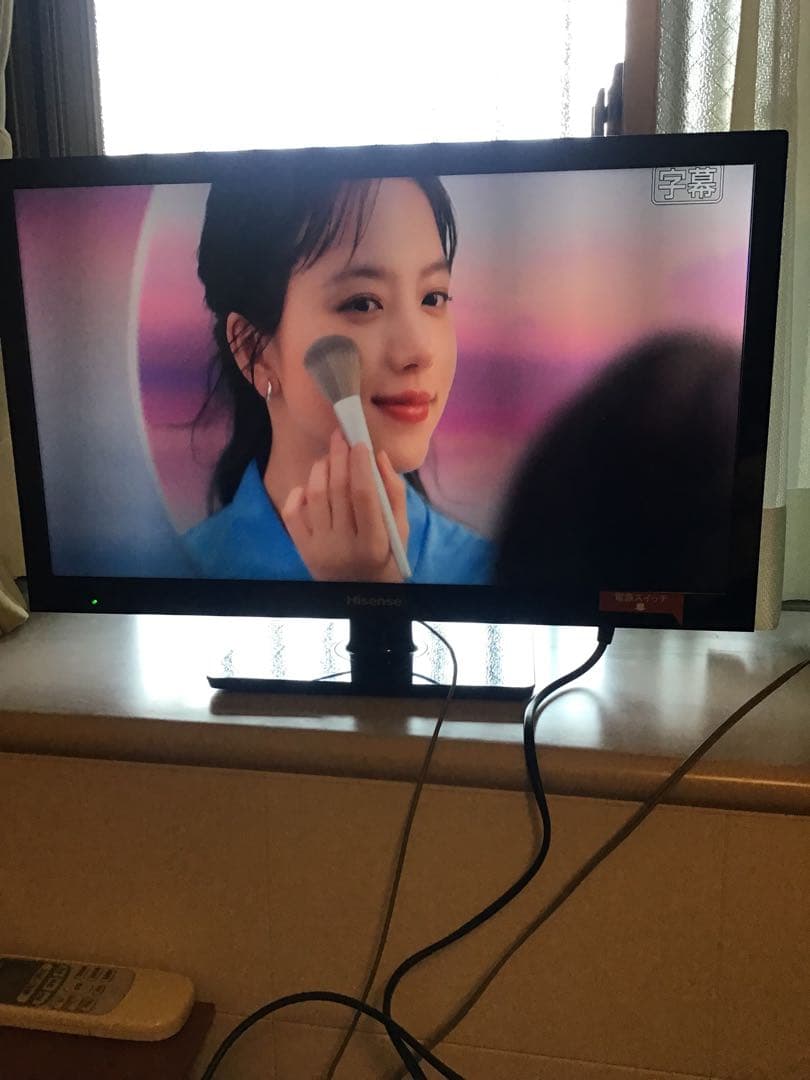 ☆超美品！☆ハイセンス　ハイビジョン　LED 液晶テレビ 24インチおまけあり