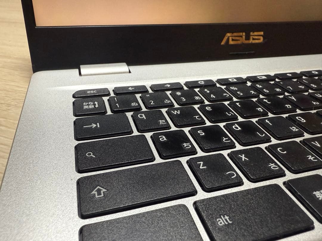 【美品】ASUS Chromebook C423NA-EB0039
