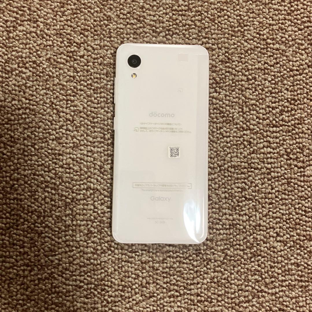 docomo Galaxy A22 5G ホワイト 未使用