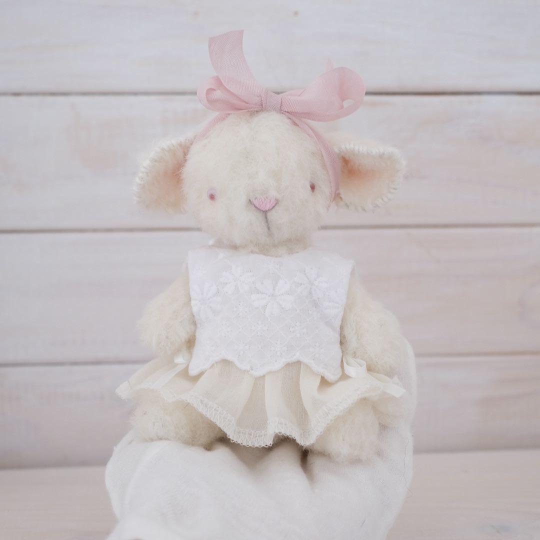 ひつじのぬいぐるみ　テディベア　teddy bear ひつじ