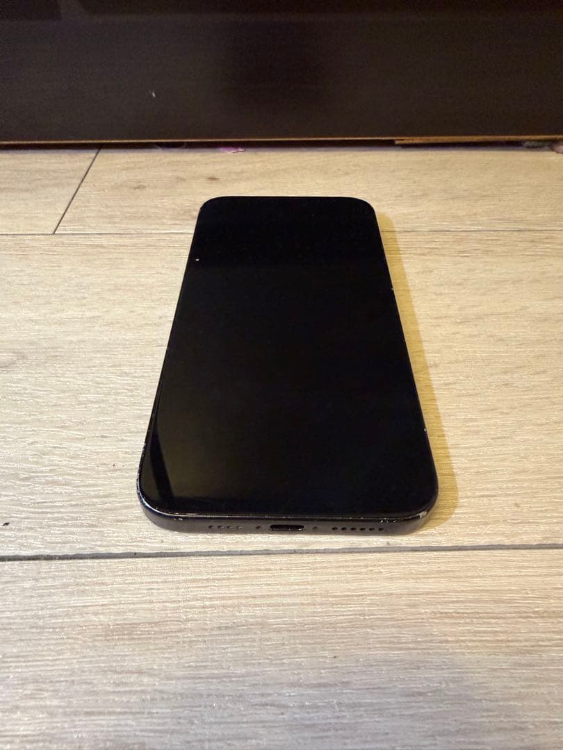 Apple iPhone 15 Plus 128G ブラック　本体　最終値下げ