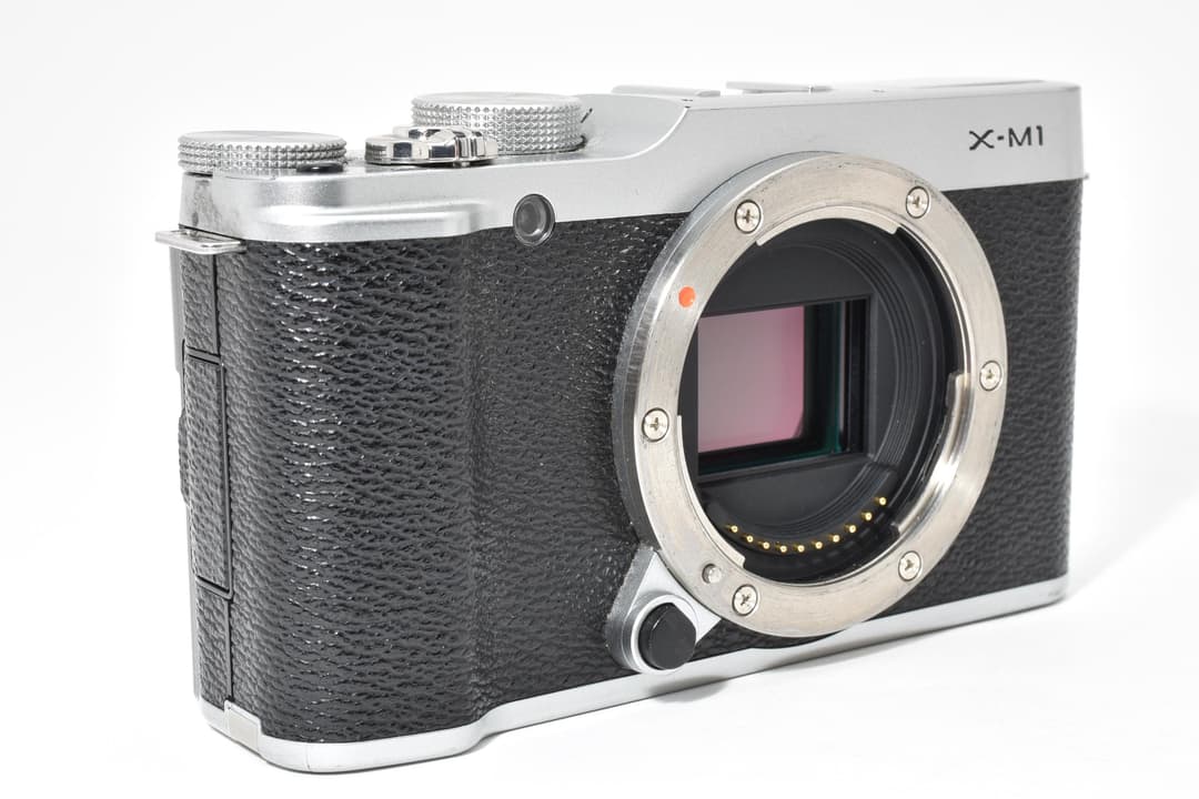 FUJIFILM X-M1 ボディ シルバー 0431
