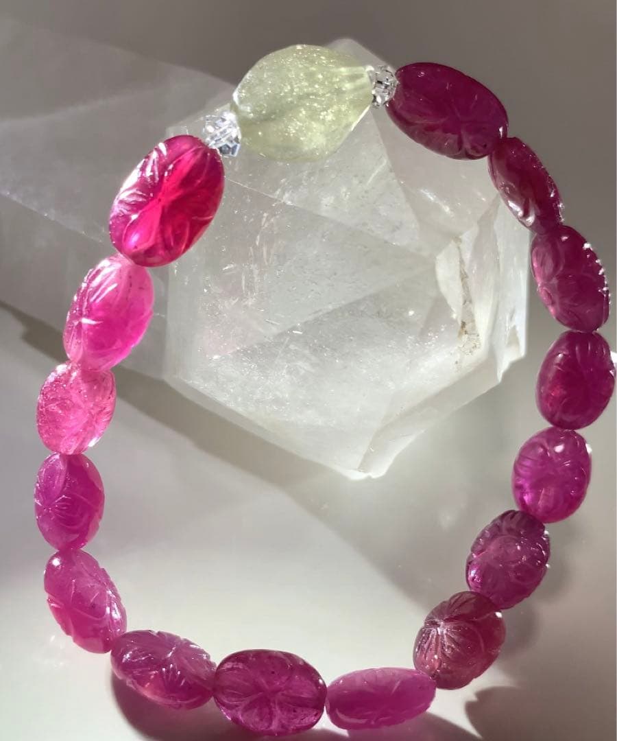 ⭐️宝石質⭐️ ルビー花彫物　リビアングラス　ブレスレット