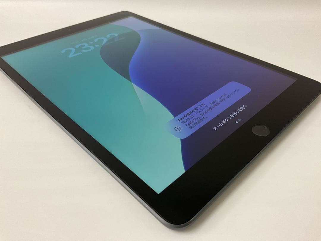 ★ IPAD 第8世代 89％★ 32GB Wifiモデル 【即日発送】