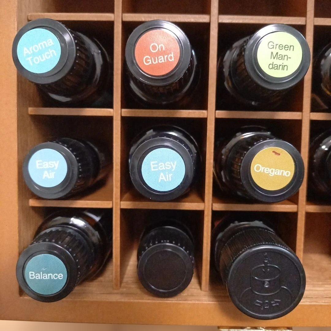 doTERRAエッセンシャルオイルセット13本木箱付き